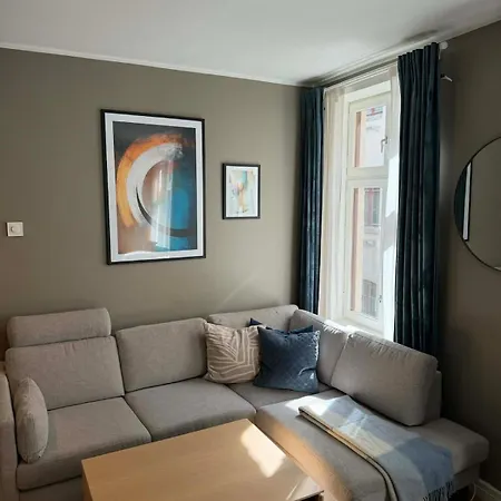 Quiet In Majorstuen With Proximity To Everything! Appartamento Oslo